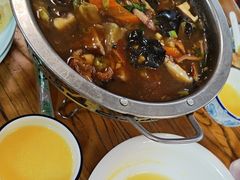 -溢心园香河肉饼总店