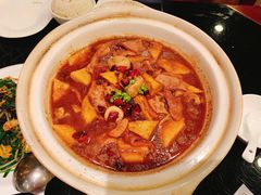卤煮火烧-皇城根·鲁菜济南菜·吊炉烤鸭·炒鸡鱼头(济南旗舰店)