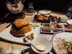 -穹六人间 people 6(岳阳路店)