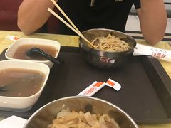 -红鼻子桂林米粉(金唐新光界店)