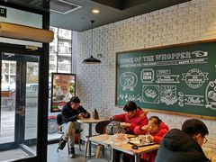 大堂-汉堡王(房山绿地缤纷城店)