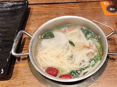 -呷哺呷哺 小火锅 (浦东新欧尚超市店)