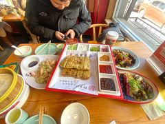 -肘子酥·天津捞面(德云社店)