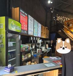 -零重力蹦床空间·滑梯·海洋球·团建(奥特莱斯店)