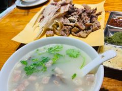 -蒙艾里民族传统菜蒙餐