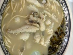 -明呈黄鱼面馆(斜土路店)