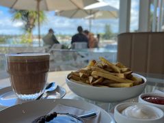 -Takapuna Beach Cafe
