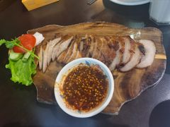 碳烤猪颈肉-大头虾越式风味餐厅(光明广场店)