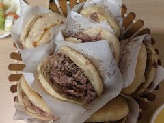 -闫家驴肉老店(华电一校店)
