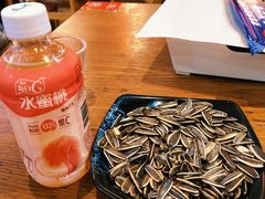 -华府九号海鲜烧烤大排档(龙域店)