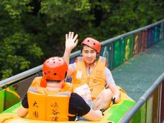 -大围山峡谷漂流