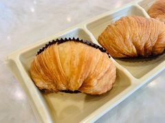 榴莲千丝酥-稻香酒家·34年老字号·港式粤菜(汉街店)