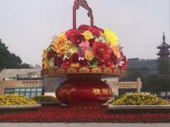 -上海市龙华烈士陵园