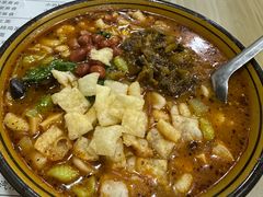 -吴三酸菜麻食酱香面馆(印花布园小区店)