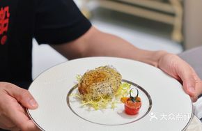 Black Truffle Baked Abalone
