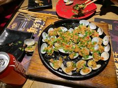 -何师烧烤Pro ·江湖川菜·小龙虾·精酿(太古里旗舰店)