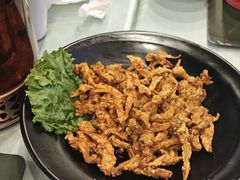 -丝路天山酒店(国际大巴扎店)
