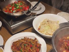 -爱碗亭·鲜炒湖南菜(壹城中心店)