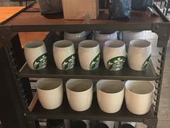 -星巴克(重庆新世纪凯瑞商都店)