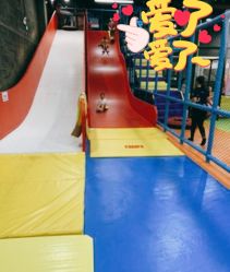 -蹦贝运动中心·蹦床·攀岩·闯关(龙岗店)