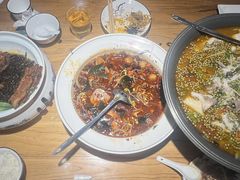 -小三峡食府(西五路店)
