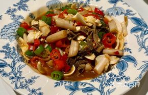 Stir-Fried Spicy Sour Yellow Horned Vermicelli