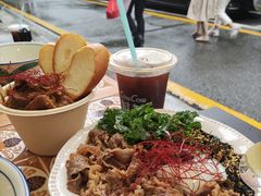 -CowCow其其·牛杂咖啡公司(六运店)