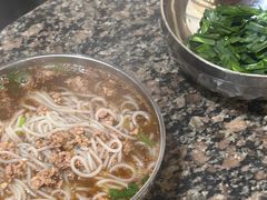 -正宗杨记普洱酸醋米线(总店)