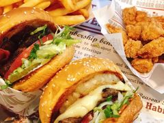 -The Habit Burger Grill 哈比特汉堡(爱琴海店)