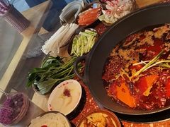 -赵美丽·重庆社区火锅·直营店(火车东站·中豪国际店)