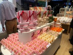-好利来(东直门银座店)