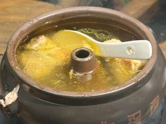 -云海肴·汽锅鸡·云南代表菜(天山百盛优客店)