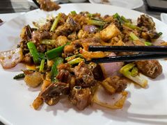 沙姜炒本地鸡-姐妹临高乳猪店(海垦路店)