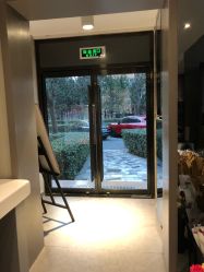 -奈瑞儿美颜塑身SPA