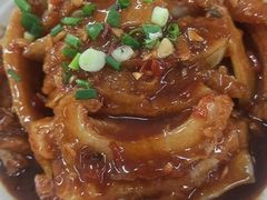 特色柚皮扣肉-始于2011柳周农家菜沙田柚美食店(东大街店)