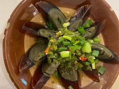 -李与白包子铺(桐梓林店)