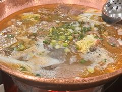 -朝伟清真铜瓢牛肉馆(三十年老·店)