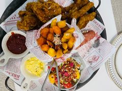-露露家咖啡店