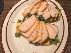 低温慢烤罗勒鸡胸肉tapas-ZAFFERANO西班牙海鲜饭(上海首店)
