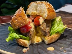 -Let'sBURGERplus·非常创意汉堡(三里屯店)