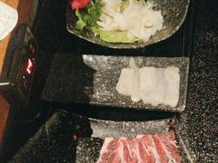 澳洲谷饲100天肥牛-哥老官重庆美蛙鱼头(西湖银泰十一哥店)