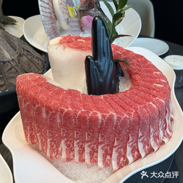 成都南门吃火锅！环境好的没边了。。。
