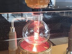 -星巴克臻选(上海虹桥新天地三店)