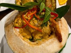 -Chom Cafe and Restaurant