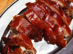 -四更周店烤乳猪