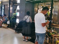 -洪氏嗨捞·猪肚鸡火锅(阳光天地店)