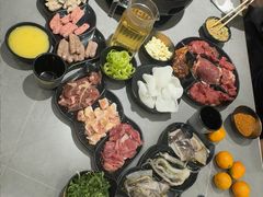 -啊美丽炭火烤肉(滑翔一店)