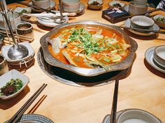 -野山舂·贵州现舂酸汤牛肉(民生路店)