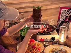 -鹿萤季·营地小馆(皇后公园店)