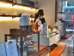 -Line 咖啡(石厦花园店)